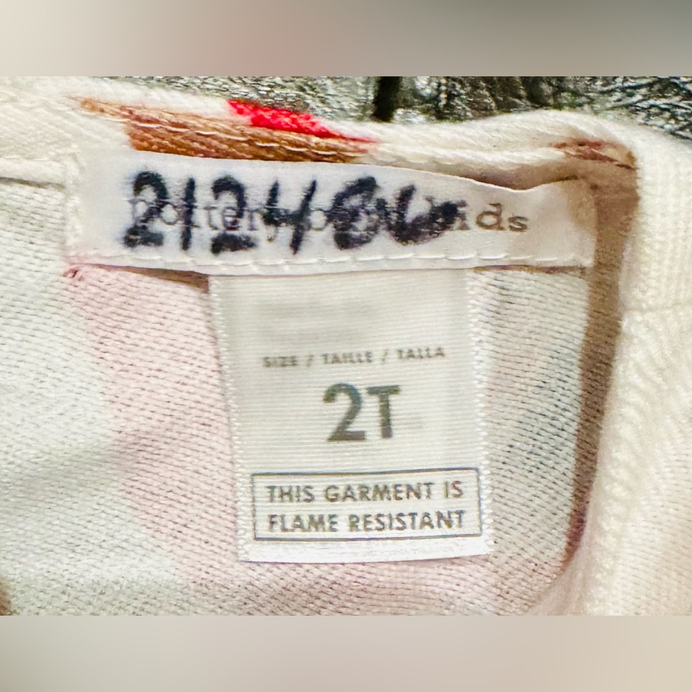 New Pottery Barn Kids Flannel Nightgown size 2T Heritage Santa - Picture 6 of 14